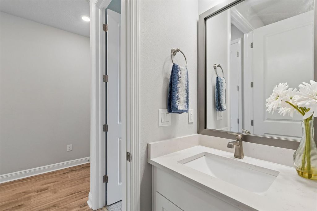 Image 11 of property listing at 3920 W LEMON STREET, Tampa, FL 33609