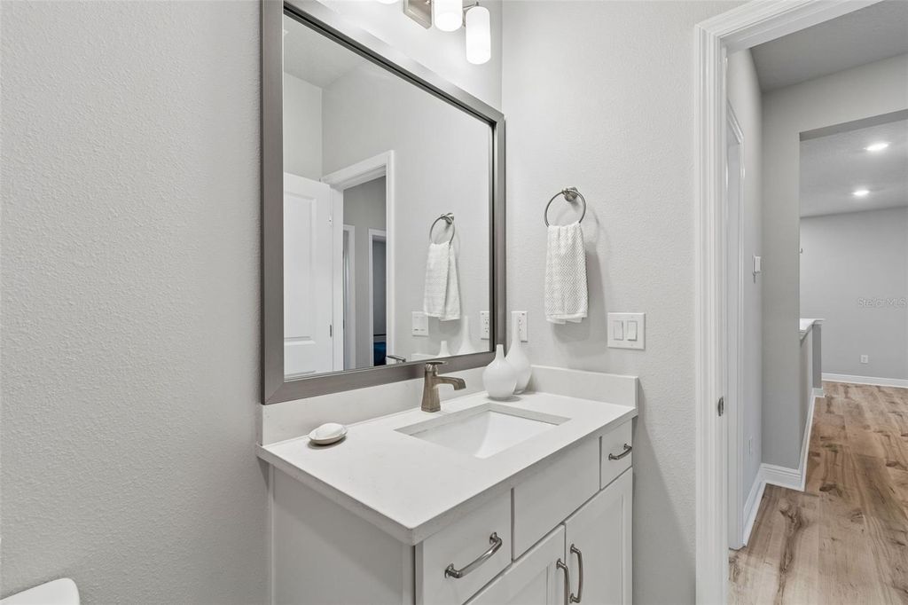 Image 32 of property listing at 3920 W LEMON STREET, Tampa, FL 33609