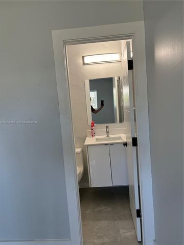 2227 NW 65th Avenue, Margate, FL 33063