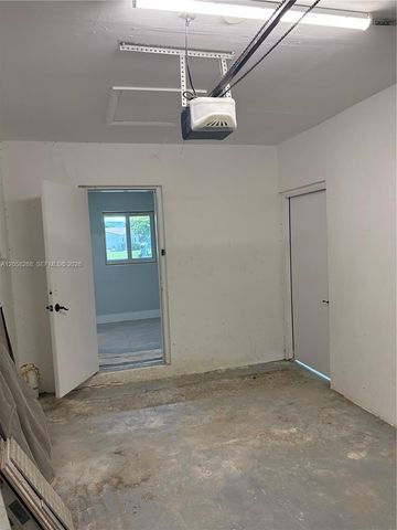 2227 NW 65th Avenue, Margate, FL 33063