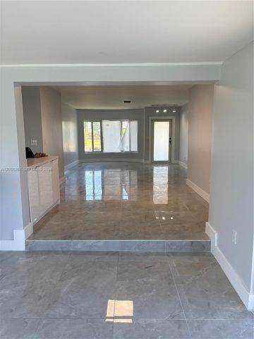 2227 NW 65th Avenue, Margate, FL 33063