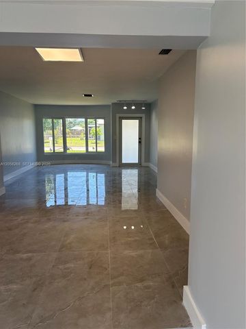 2227 NW 65th Avenue, Margate, FL 33063