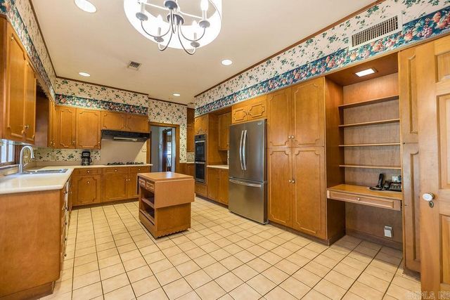 1700 N Calion Rd, El Dorado, AR 71730