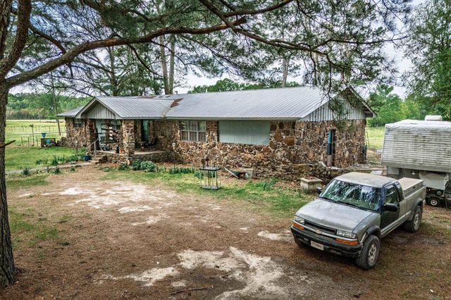 1026 Cherry Hill Loop, Perryville, AR 72126