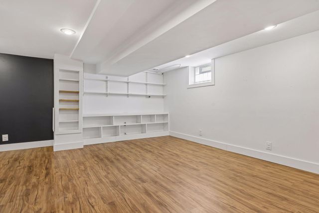 3148 Hampshire Avenue S, Saint Louis Park, MN 55426