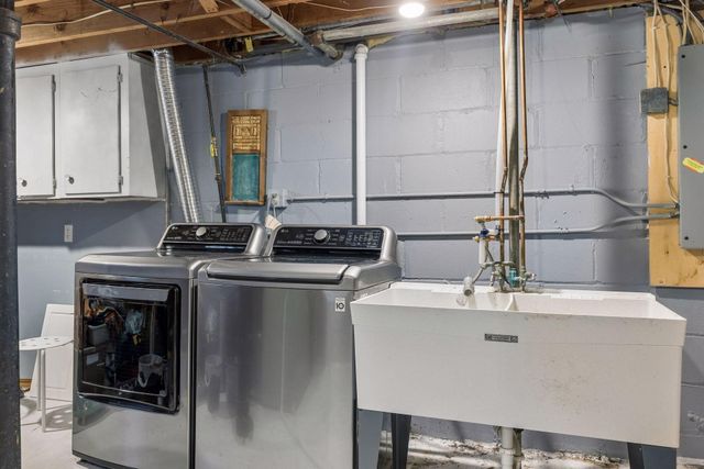 3148 Hampshire Avenue S, Saint Louis Park, MN 55426