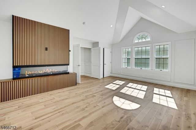 106 Pancake Hollow Dr, Wayne Twp., NJ 07470