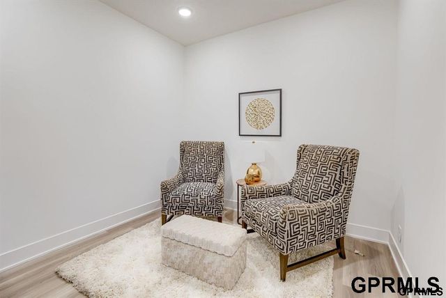 10209 S 180 Avenue Circle, Omaha, NE 68136