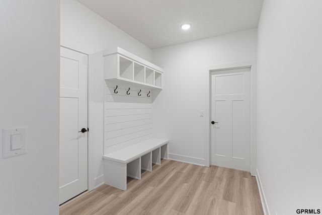 10209 S 180 Avenue Circle, Omaha, NE 68136