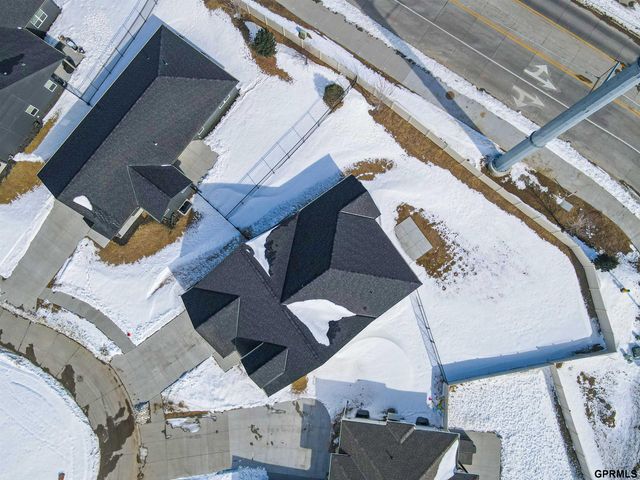 10209 S 180 Avenue Circle, Omaha, NE 68136