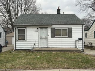 13920 Hobart Avenue, Warren, MI 48089