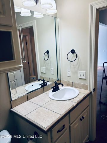 103 Red Oak Court, Madison, MS 39110