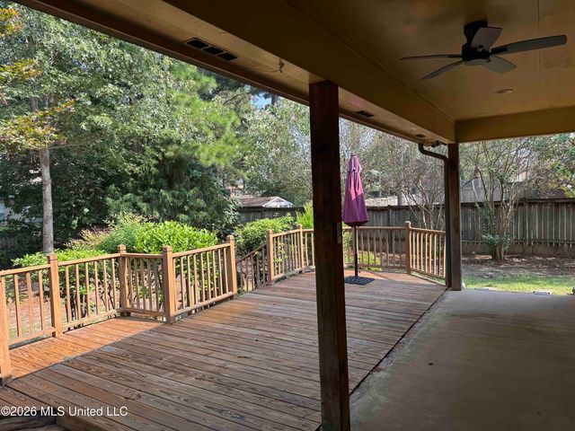 103 Red Oak Court, Madison, MS 39110
