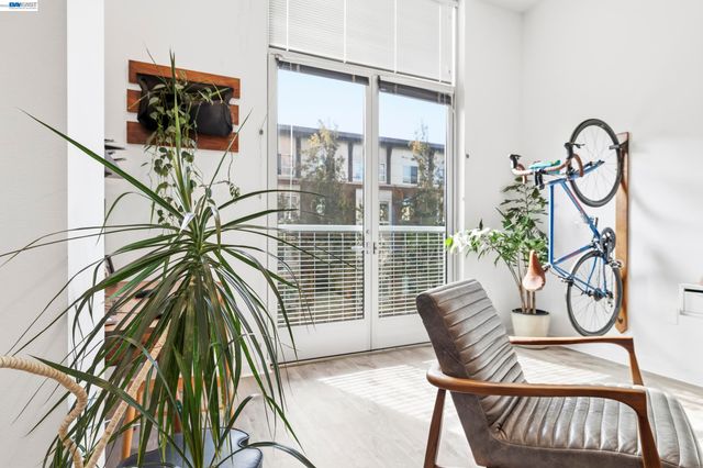 630 Thomas L Berkley Way 403, Oakland, CA 94612