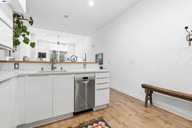 630 Thomas L Berkley Way 403, Oakland, CA 94612