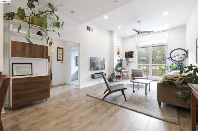 630 Thomas L Berkley Way 403, Oakland, CA 94612