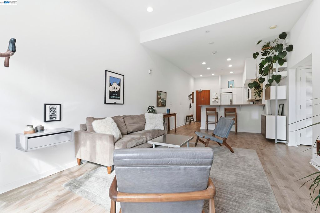 630 Thomas L Berkley Way 403, Oakland, CA 94612