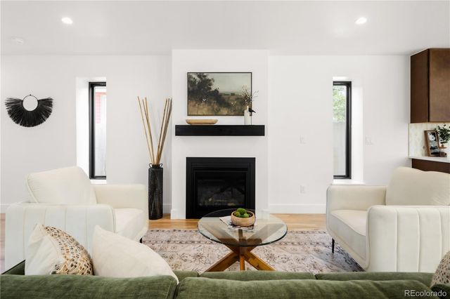 2274 S Bannock Street, Denver, CO 80223