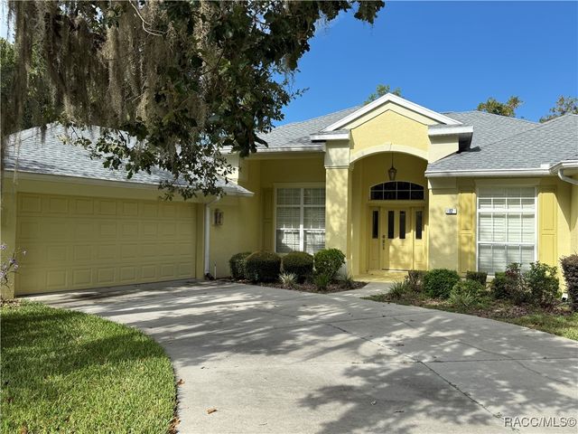 12 Sweet Peas Court, Homosassa, FL 34446