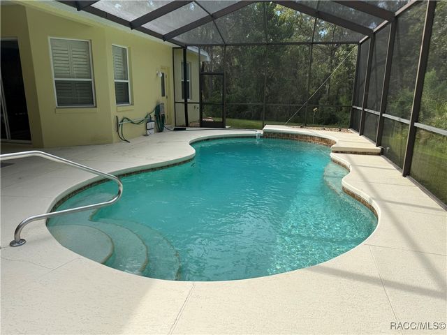 12 Sweet Peas Court, Homosassa, FL 34446