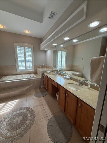 12 Sweet Peas Court, Homosassa, FL 34446