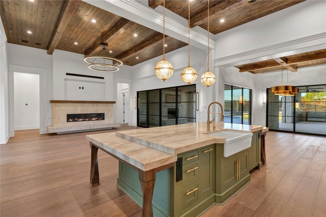 3117 Rio Grande Circle, Granbury, TX 76035