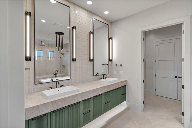 3117 Rio Grande Circle, Granbury, TX 76035