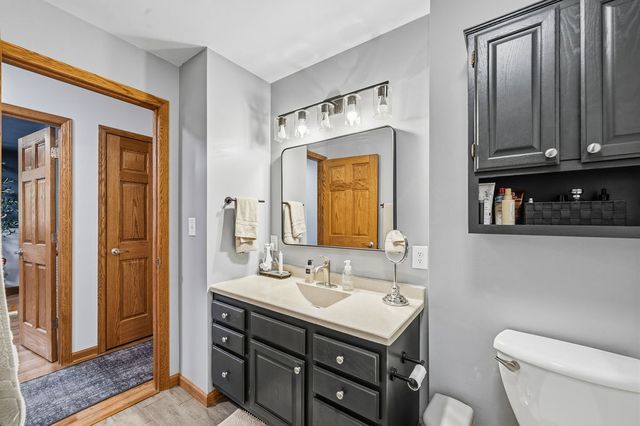 7341 East Avenue, Hanover Park, IL 60133