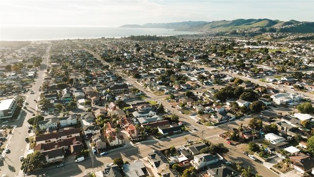261 N 13th, Grover Beach, CA 93433