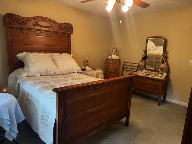 102 River Bend Rd, Hendersonville, TN 37075