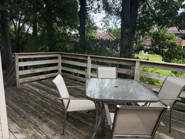 102 River Bend Rd, Hendersonville, TN 37075