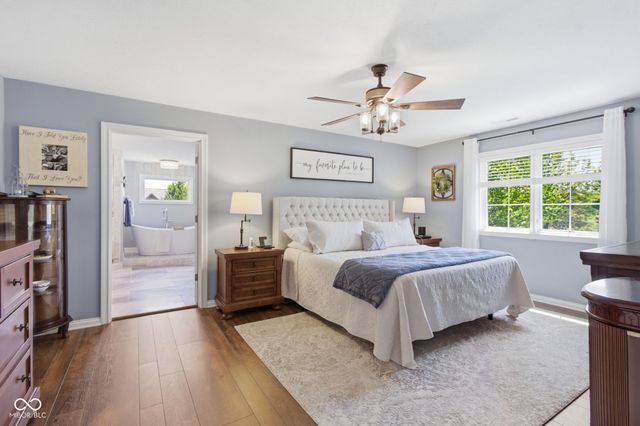 129 E Laredo Way N, Carmel, IN 46032