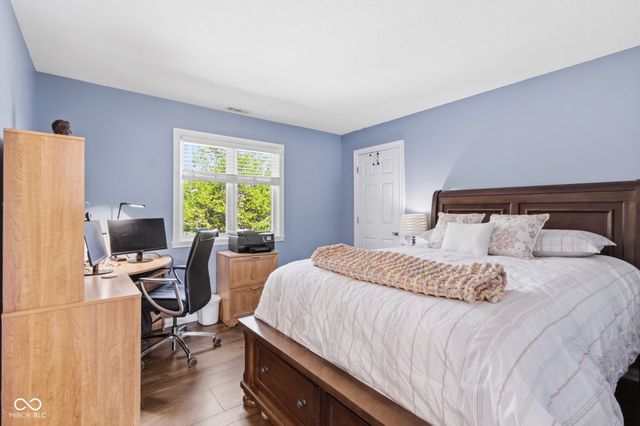 129 E Laredo Way N, Carmel, IN 46032