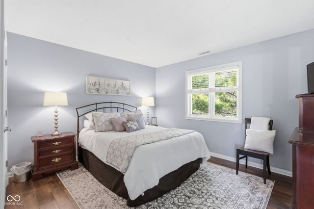 129 E Laredo Way N, Carmel, IN 46032