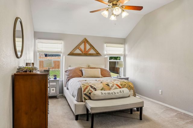 705 Mcalpin Road, Midlothian, TX 76065
