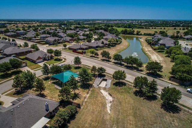 705 Mcalpin Road, Midlothian, TX 76065