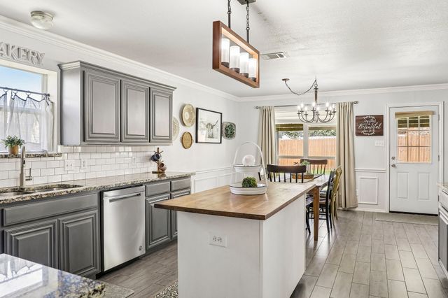 705 Mcalpin Road, Midlothian, TX 76065