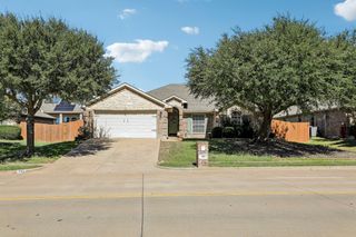 705 Mcalpin Road, Midlothian, TX 76065