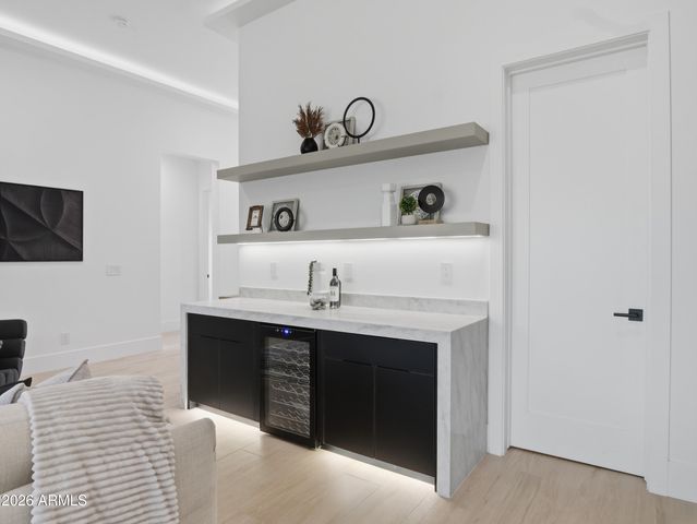 8508 E INDIANOLA Avenue, Scottsdale, AZ 85251
