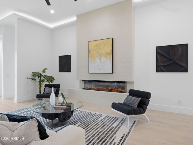 8508 E INDIANOLA Avenue, Scottsdale, AZ 85251