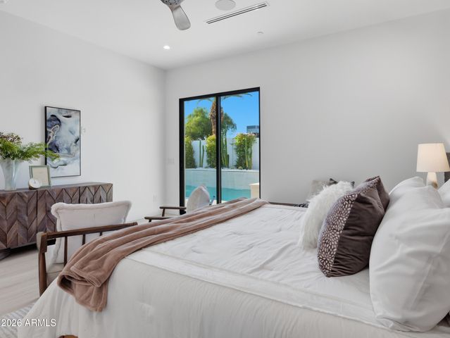 8508 E INDIANOLA Avenue, Scottsdale, AZ 85251