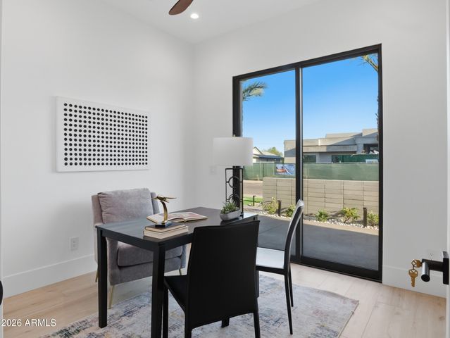 8508 E INDIANOLA Avenue, Scottsdale, AZ 85251