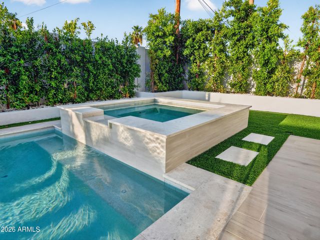 8508 E INDIANOLA Avenue, Scottsdale, AZ 85251