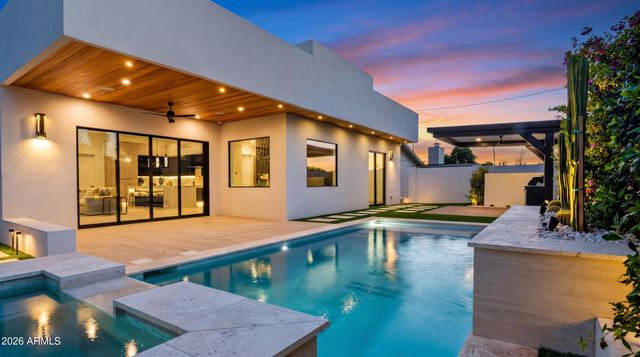 8508 E INDIANOLA Avenue, Scottsdale, AZ 85251