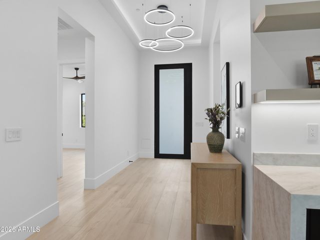 8508 E INDIANOLA Avenue, Scottsdale, AZ 85251
