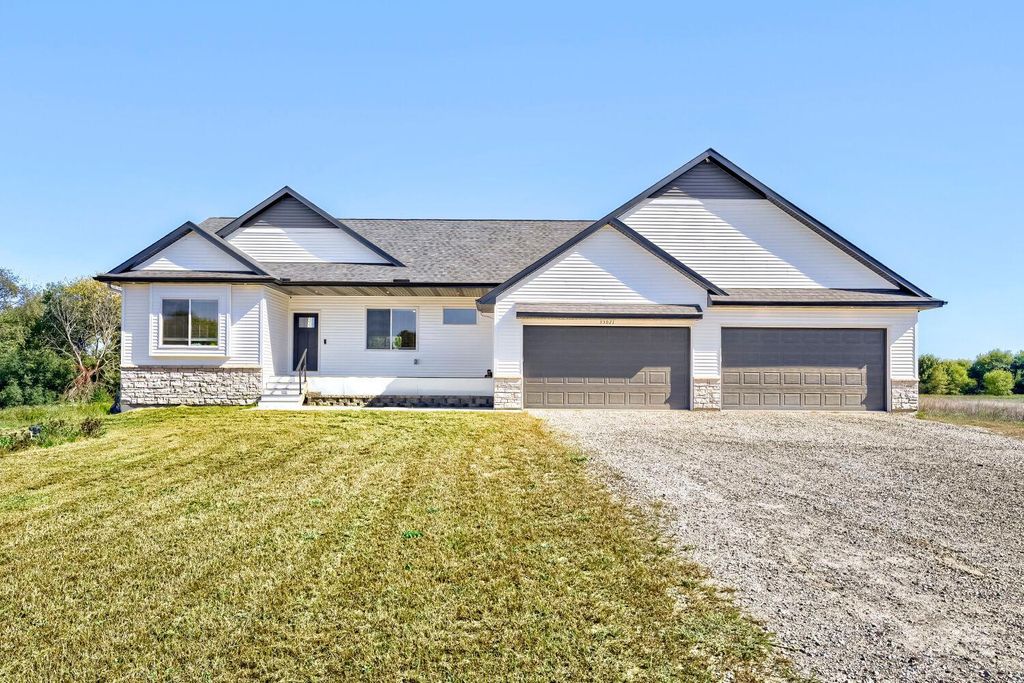 33021 Fenway Avenue, Stacy, MN 55079 — exterior