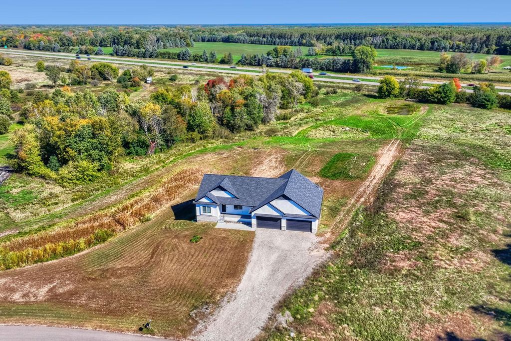 33021 Fenway Avenue, Stacy, MN 55079 — photo 4
