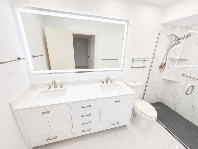 1207 S Drive Way C, Delray Beach, FL 33445