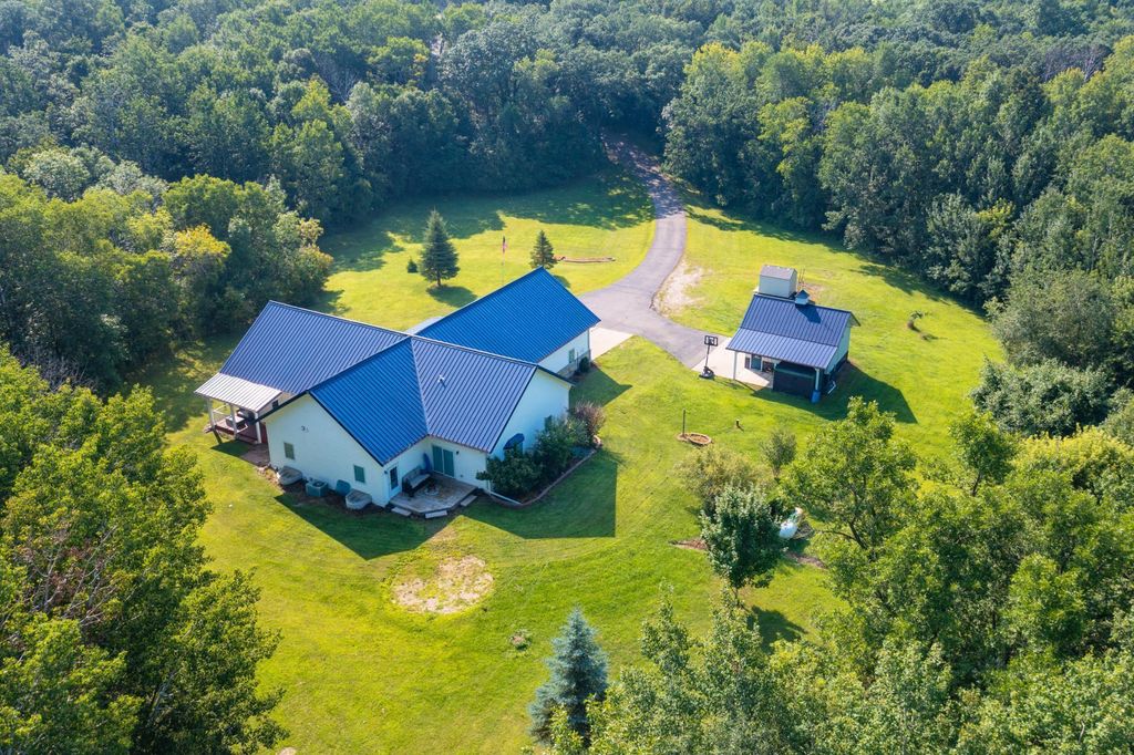 11450 Cormorant Heights Road, Audubon, MN 56511