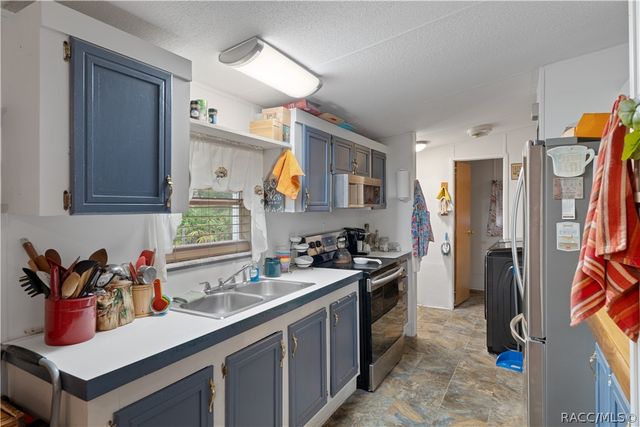 6037 W Patriot Street, Homosassa, FL 34448
